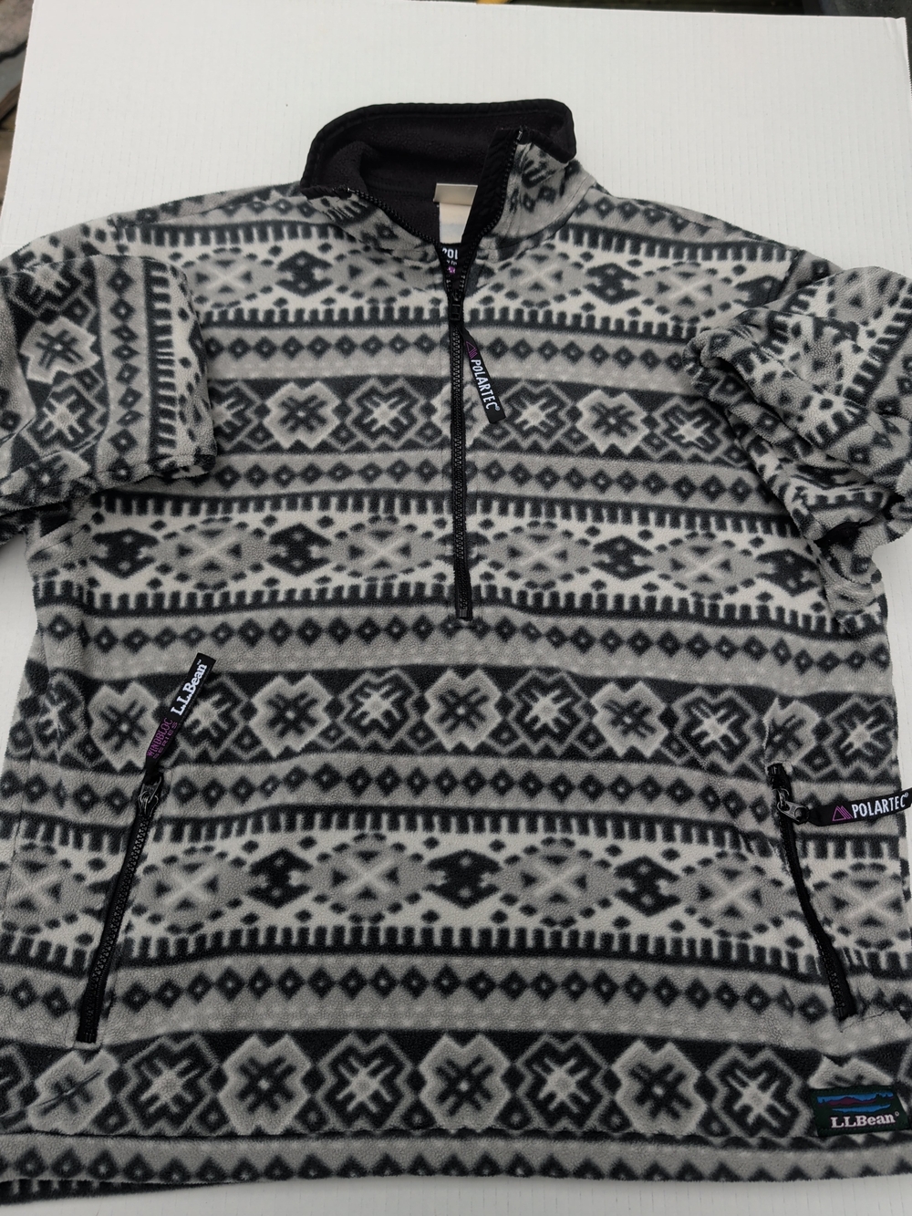 90s L.L. Bean Black and Gray Patterned Polartec Half-Zip Sweater Size Medium